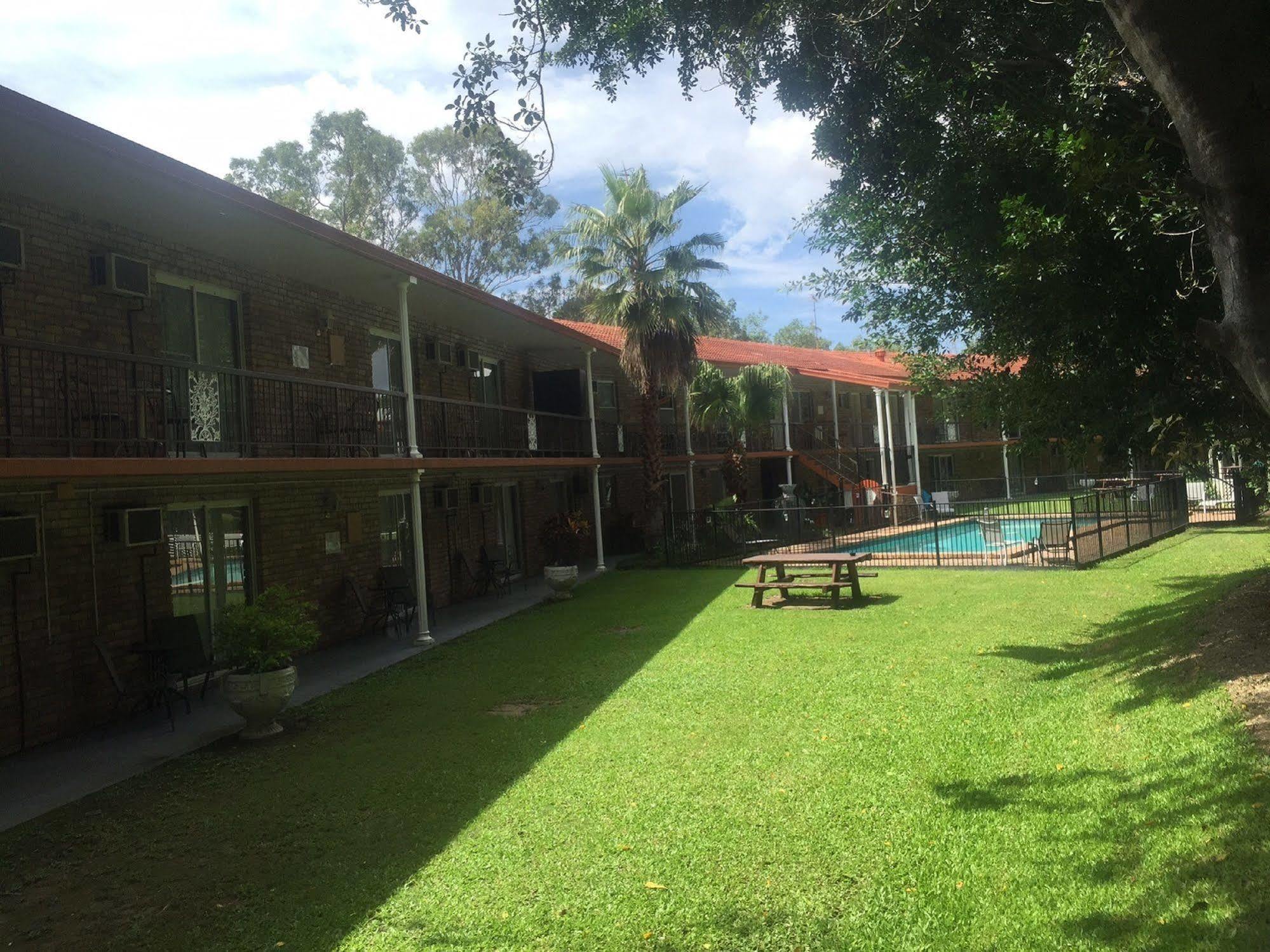 Coomera Motor Inn Gold Coast Exterior photo